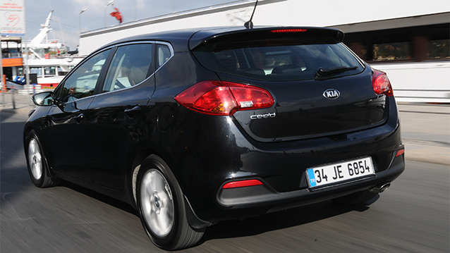 Kia cee'd HB 1.6 GDi DCT