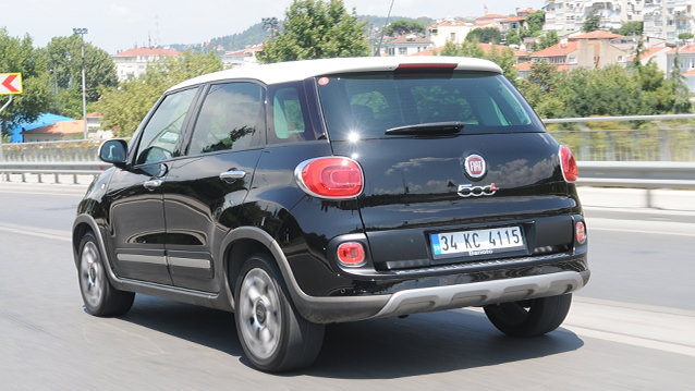Fiat 500L 1.3 Multijet II Dualogic Rockstar