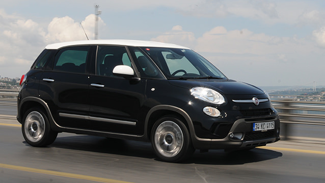 Fiat 500L 1.3 Multijet II Dualogic Rockstar