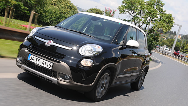 Fiat 500L 1.3 Multijet II Dualogic Rockstar