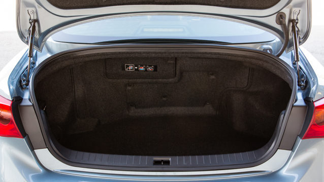 Infiniti Q50 3.5 V6 Hybrid