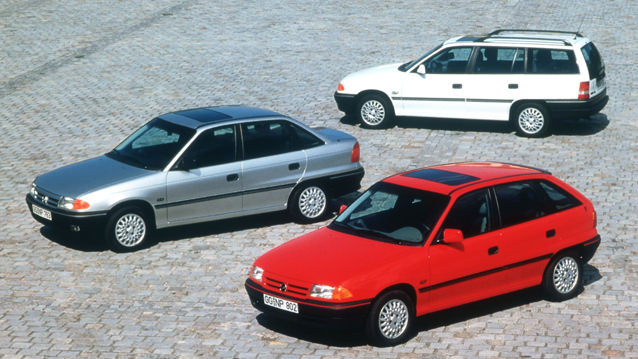 otohaber ile Yaşıt Otomobiller