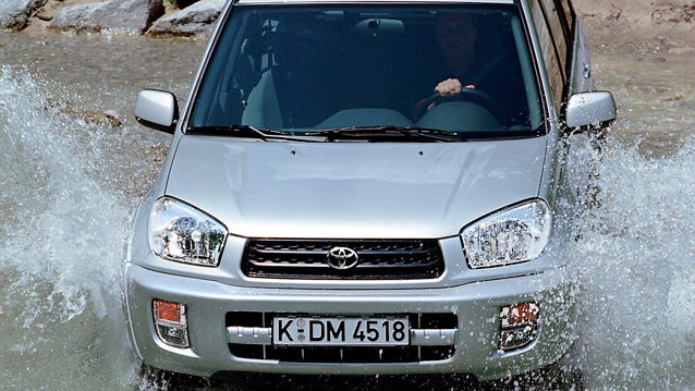 Toyota RAV4 20 Yaşında