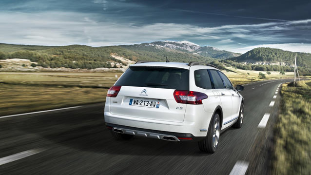 Citroen C5 CrossTourer Cenevre'de sahne alacak