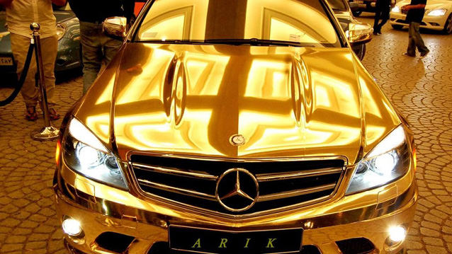 Birbirinden Tuhaflar