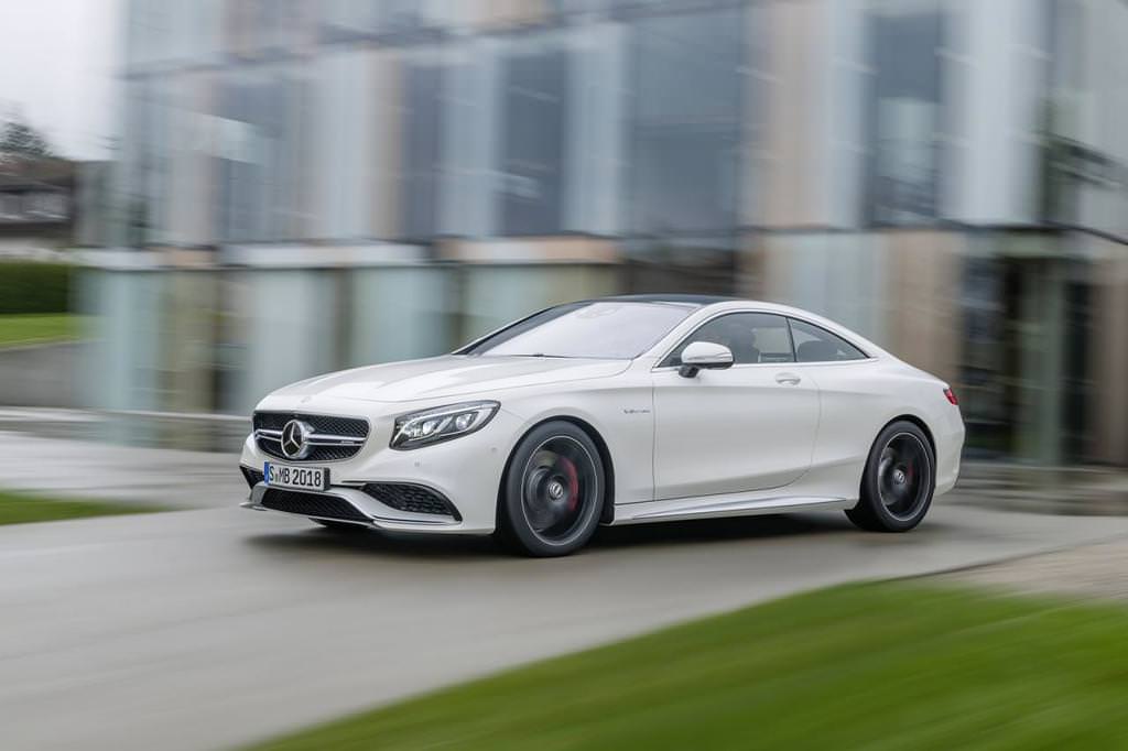 Mercedes-Benz S63 AMG Kendini Gösterdi