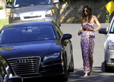 Seksi Ünlüler Hangi Marka Otomobil Kullanıyor?