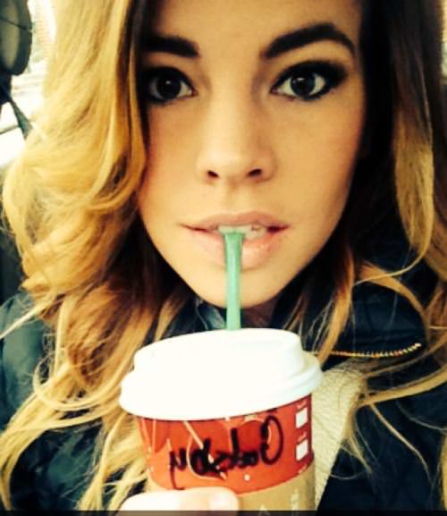 Otomobil Kullanırken Selfie Modası