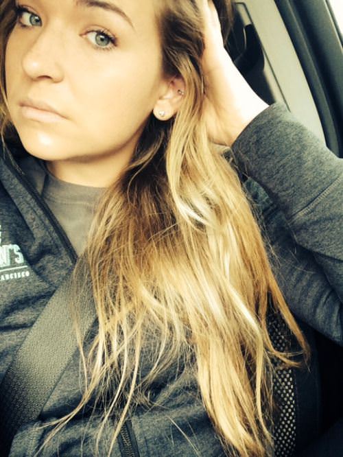 Otomobil Kullanırken Selfie Modası