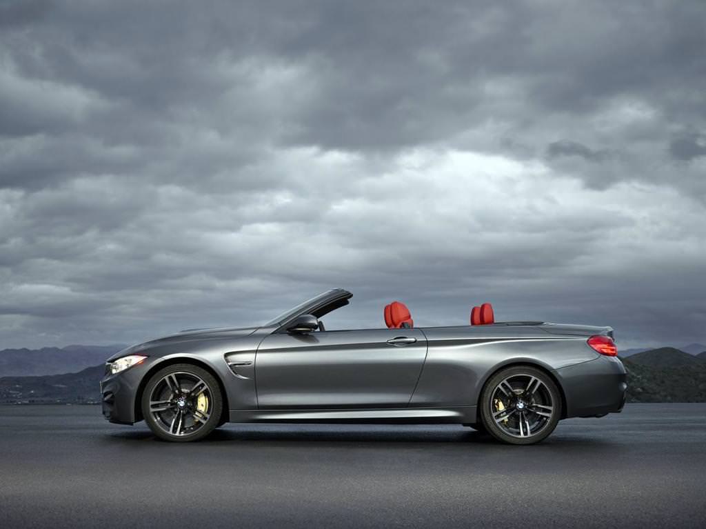 BMW M4 Üstünü Açtı
