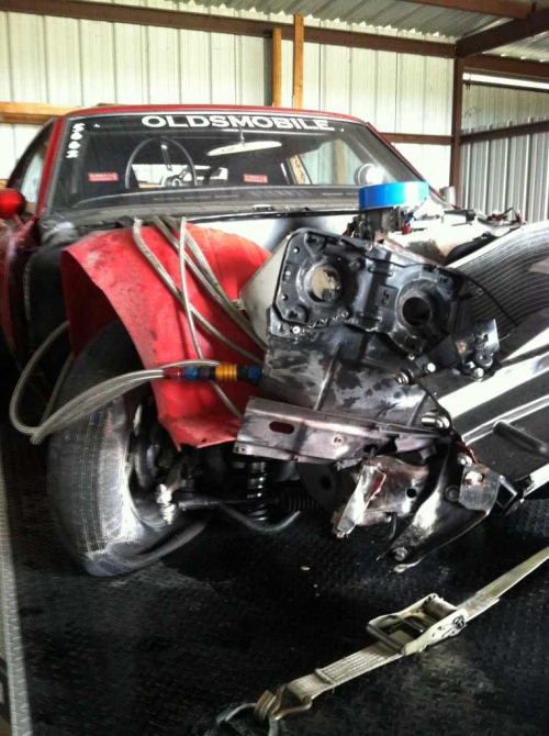 Klasik Otomobillerin Akıl Almaz Kazaları