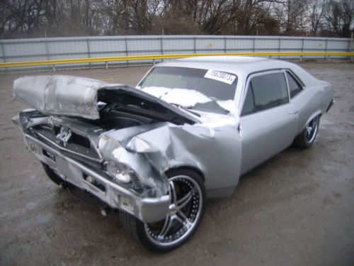 Klasik Otomobillerin Akıl Almaz Kazaları