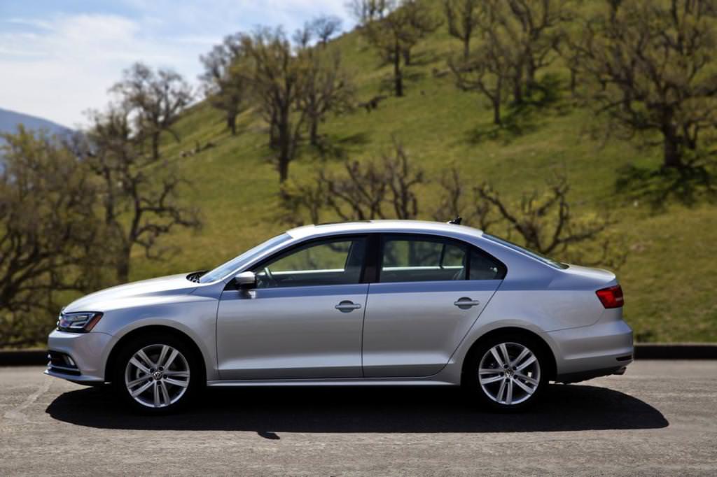 Jetta'ya 2015 Makyajı