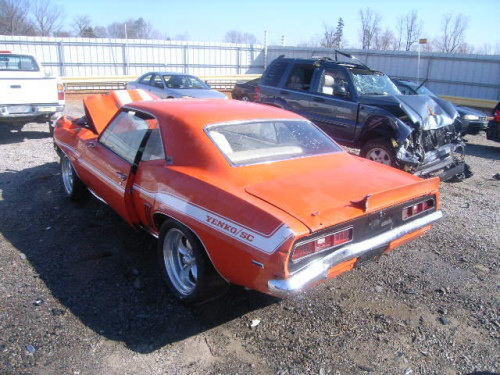 Klasik Otomobillerin Akıl Almaz Kazaları