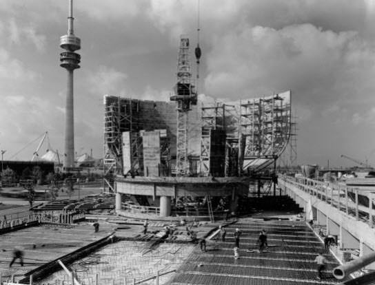 BMW'nin Genel Merkezi'nden Müzesine