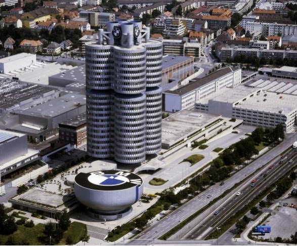 BMW'nin Genel Merkezi'nden Müzesine