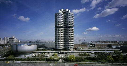 BMW'nin Genel Merkezi'nden Müzesine