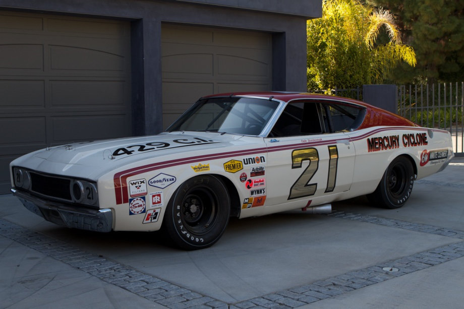 Akıllardan Çıkmayacak Efsane Otomobiller