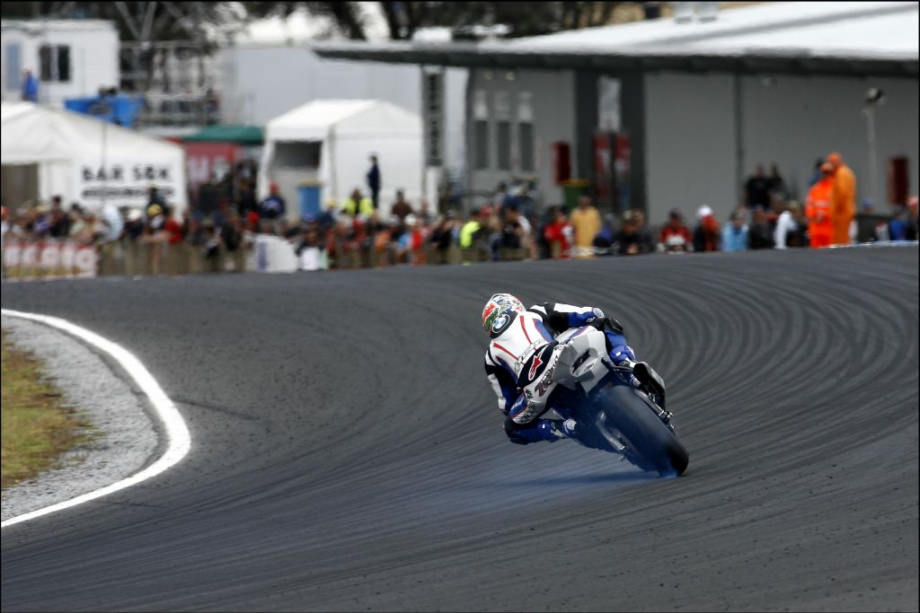 Motosikletler de Yanlar