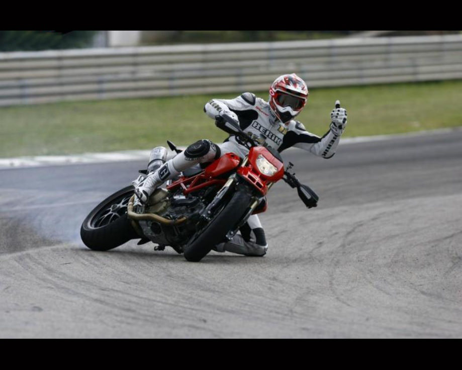 Motosikletler de Yanlar