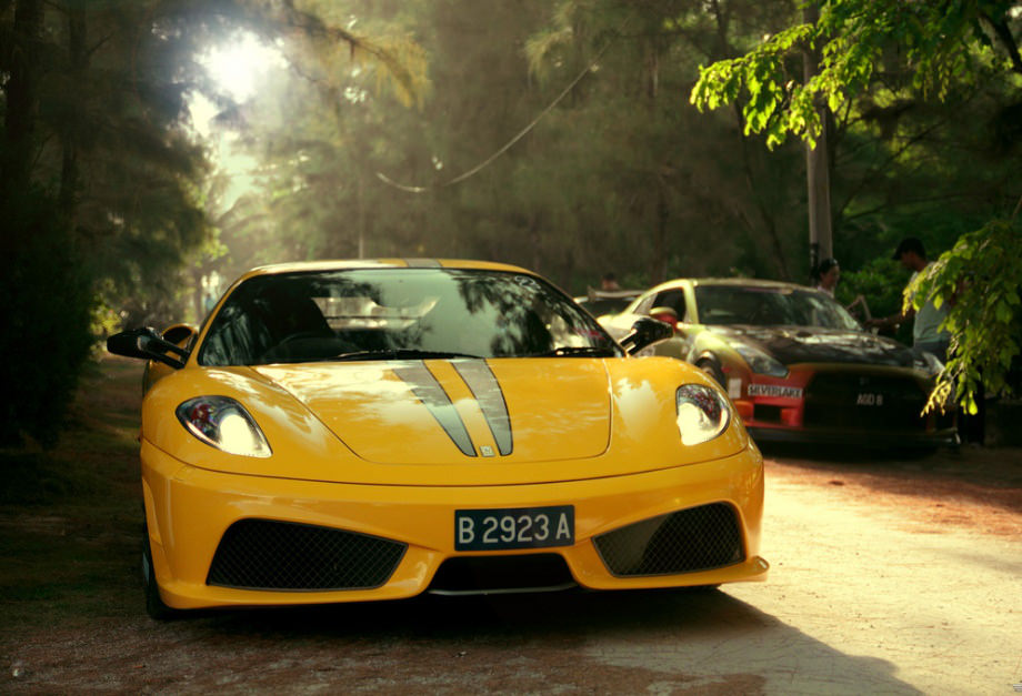 En Güzel Sarı Otomobiller