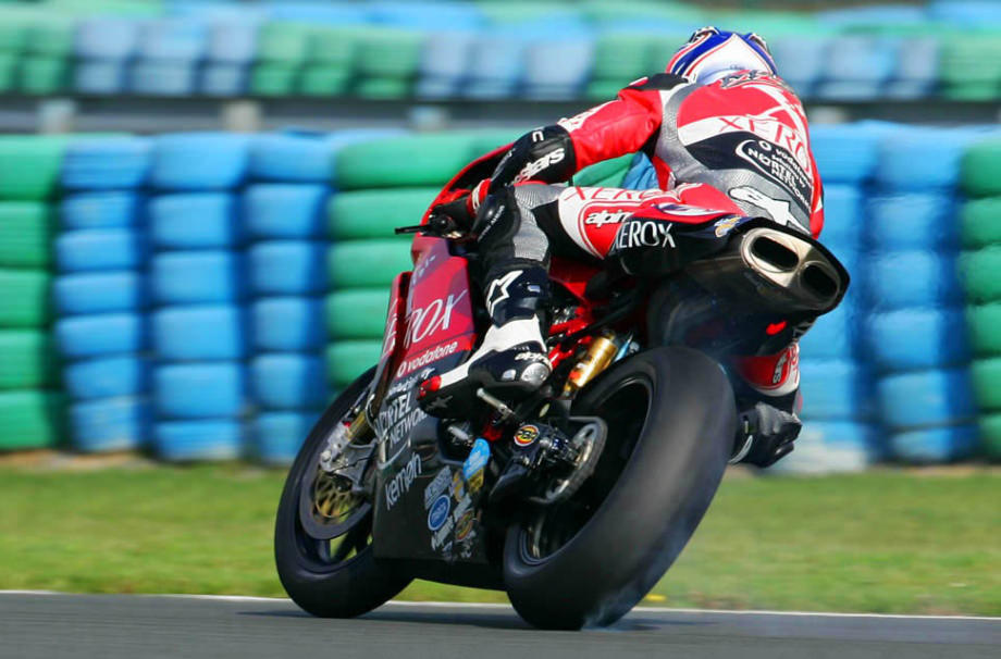 Motosikletler de Yanlar