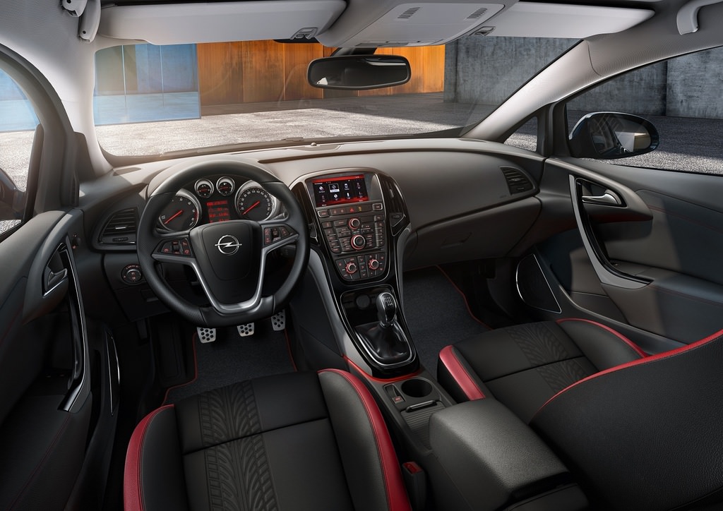 Astra ‘ya 136 HP’lik Dizel Motor Geldi