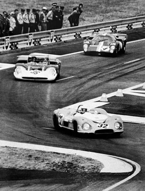 LeMans Filminde Steve McQueen
