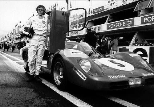 LeMans Filminde Steve McQueen