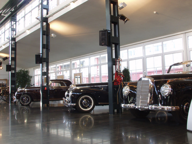 Mercedes-Benz Klasik  Otomobil Merkezi