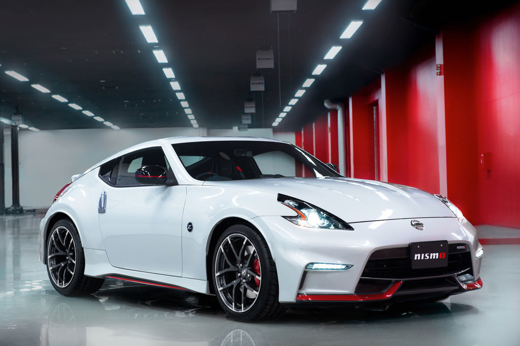 Nissan 370Z’yi Dopingledi