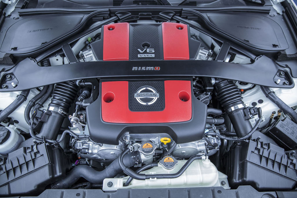 Nissan 370Z’yi Dopingledi