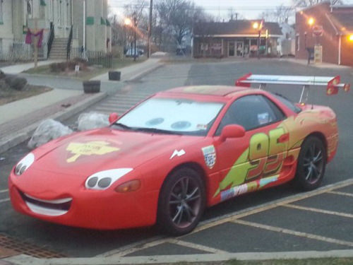 Sıradan Otomobilleri Sevmeyenler Kulübü