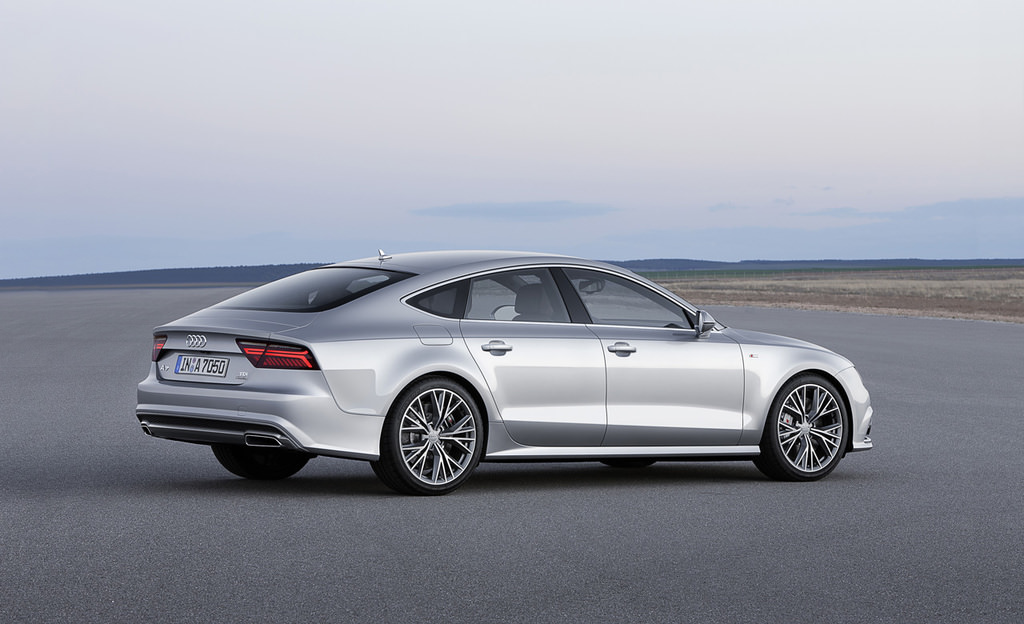 Audi A7 ve S7 Makyajlandı