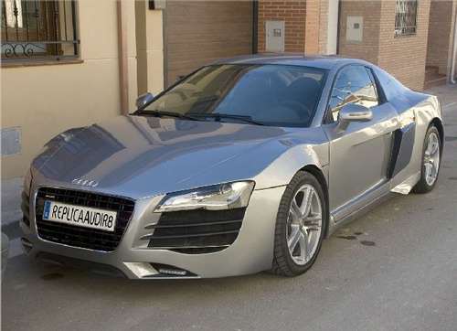 Bir De Sahteleri Var