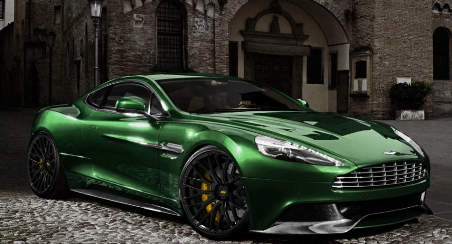 Yeşil Bir Otomobile Hiç Bu Kadar Yakışmamıştı