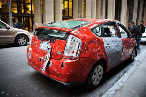 Kurşunlardan Kaçamadılar