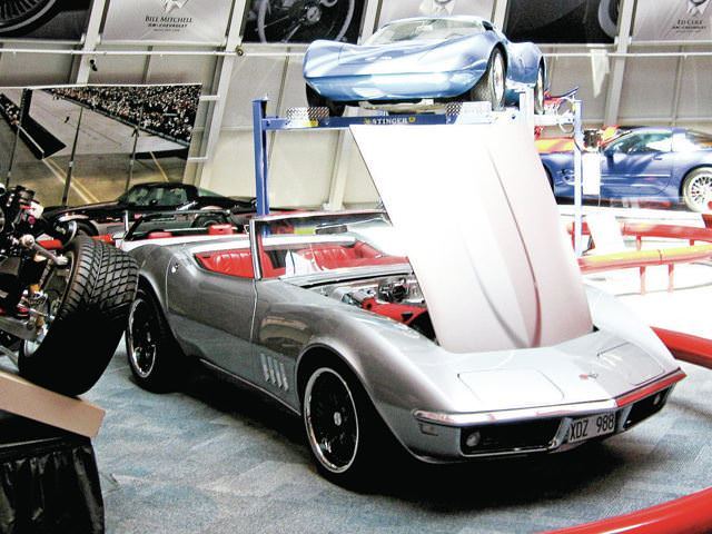 Corvette Müzesi Çöktü!
