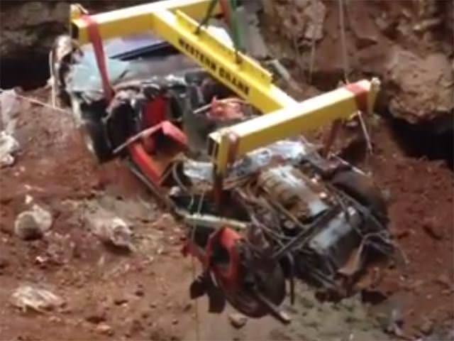 Corvette Müzesi Çöktü!