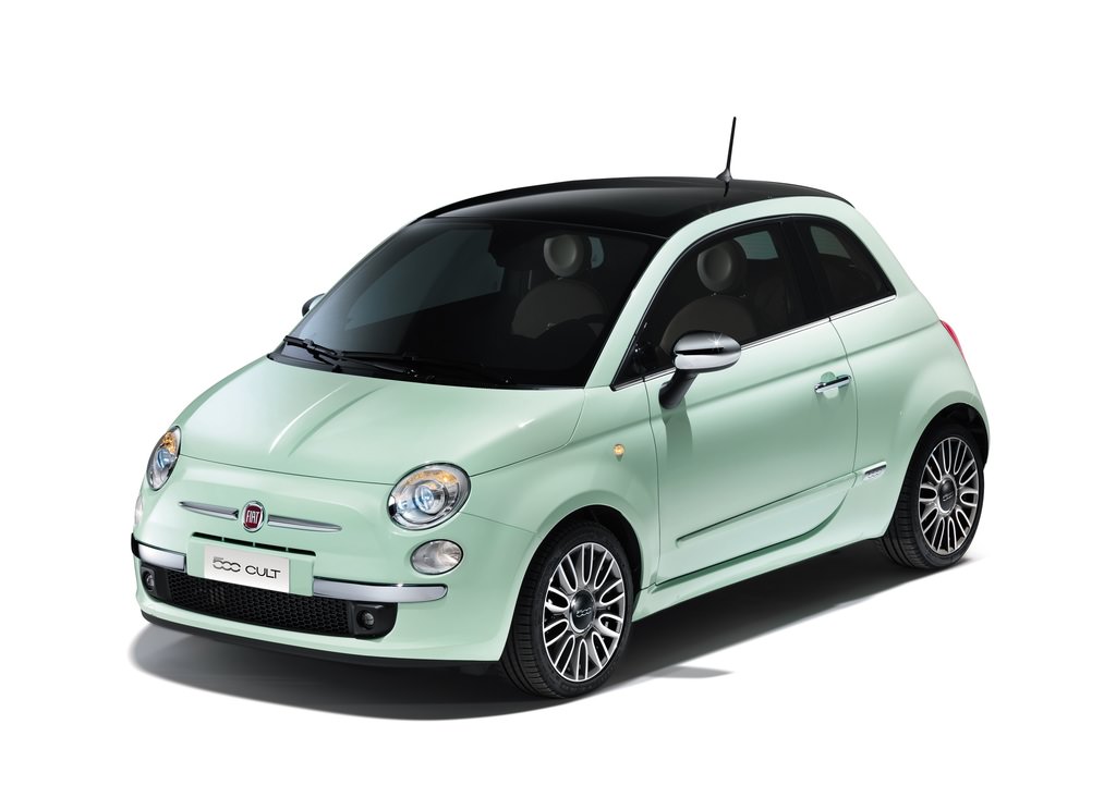 Fiat 500 Ailesi Büyümeye Devam Ediyor