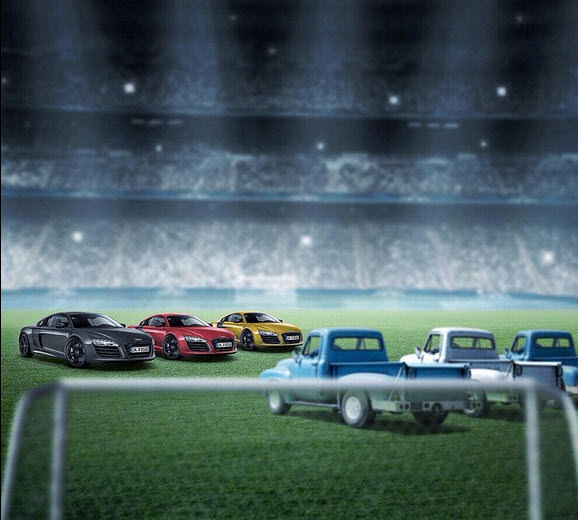 Otomobiller Sahaya İndi