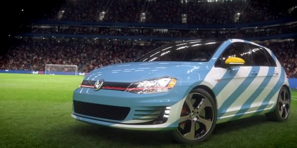 Otomobiller Sahaya İndi