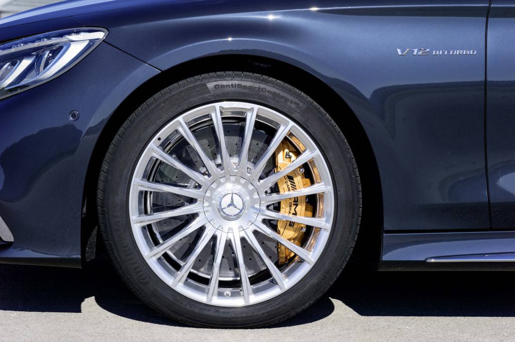 630 HP'lik S65 AMG Coupe