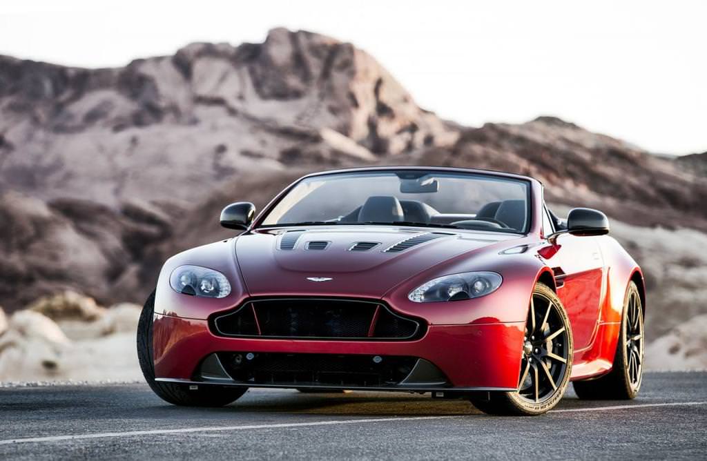 Aston Martin'in En Hızlı ve En Güçlü Roadster'ı