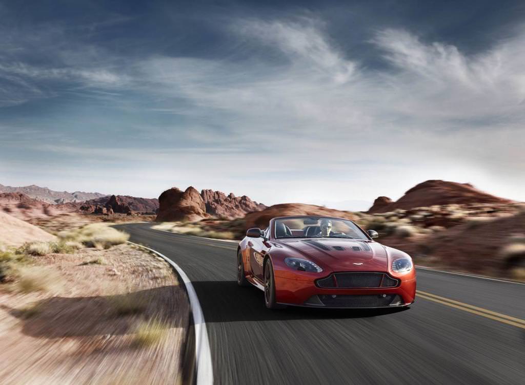 Aston Martin'in En Hızlı ve En Güçlü Roadster'ı