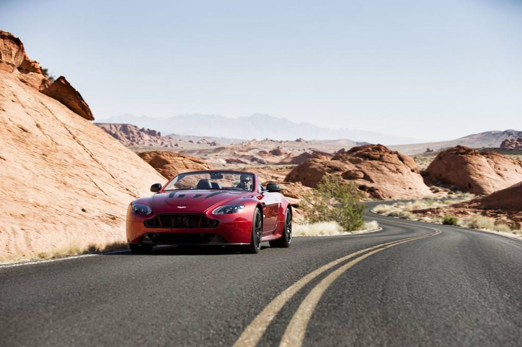 Aston Martin'in En Hızlı ve En Güçlü Roadster'ı