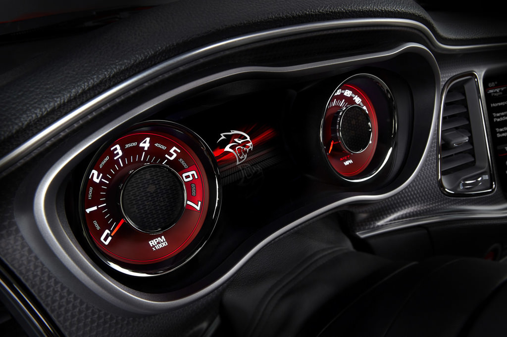 707 HP' Lik Dodge Challenger