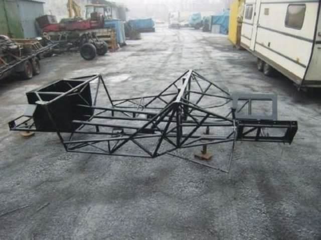 Hurdadan Aldığı Otomobili Bakın Ne Hale Getirdi