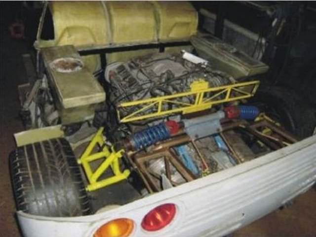 Hurdadan Aldığı Otomobili Bakın Ne Hale Getirdi