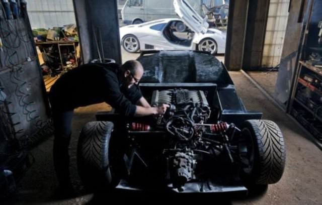 Hurdadan Aldığı Otomobili Bakın Ne Hale Getirdi